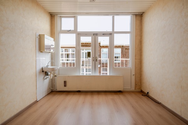 Medium property photo - Hendrik van Deventerstraat 158, 2563 XZ Den Haag